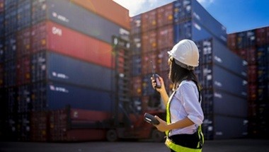 Zdjęcie zawodu Sztauerka ładunków ponadgabarytowych